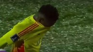 Jhon Rentería, expulsado en Colombia vs Argentina; doble amarilla y a las duchas