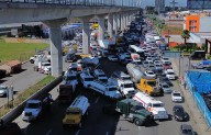 Piperos bloquean avenidas del Edomex tras intervención de tomas de agua