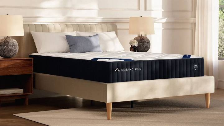 DreamCloud Classic Memory Foam Mattress review 2025: Hits the right notes for back and stomach sleepers