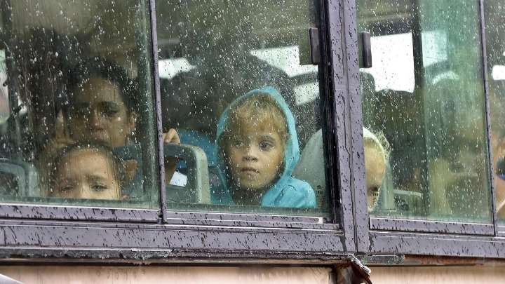 El huracán Melissa golpea Cuba y avanza hacia Guantánamo "con vientos dañinos y peligrosa marejada"