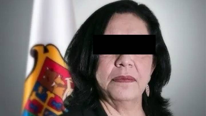Dictan medidas cautelares a exsecretaria de Finanzas del gobierno de Cabeza de Vaca