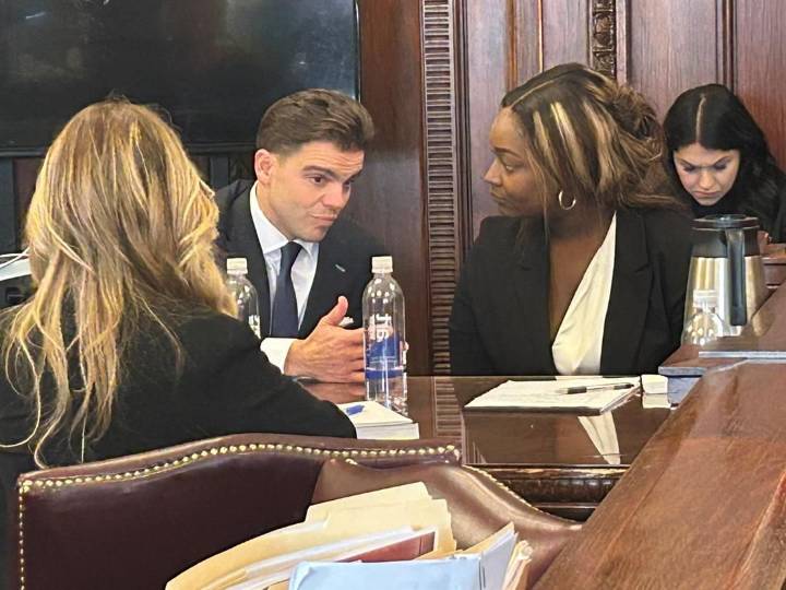 Jury seated in trial of Youngstown woman charged with 7