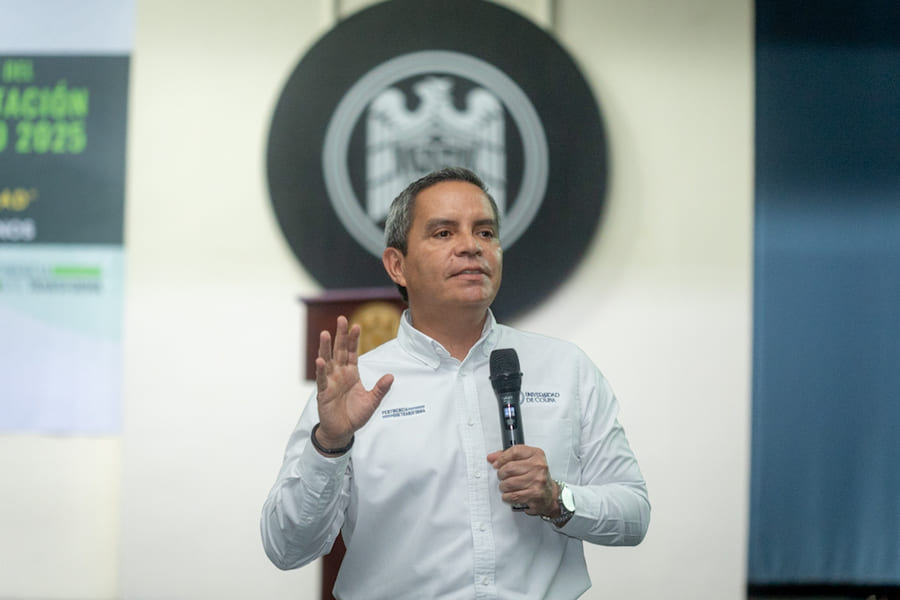 “El aprendizaje continuo es el motor de nuestra innovación”: Christian Torres Ortiz, rector