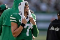 Justin Fields gets benched as Jets stay winless with loss to Panthers