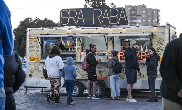 Paseo gastronómico en el marco de la “Expedición destino plástico cero”