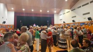 Noches de baile en Otura para ayudar a los mayores a relacionarse