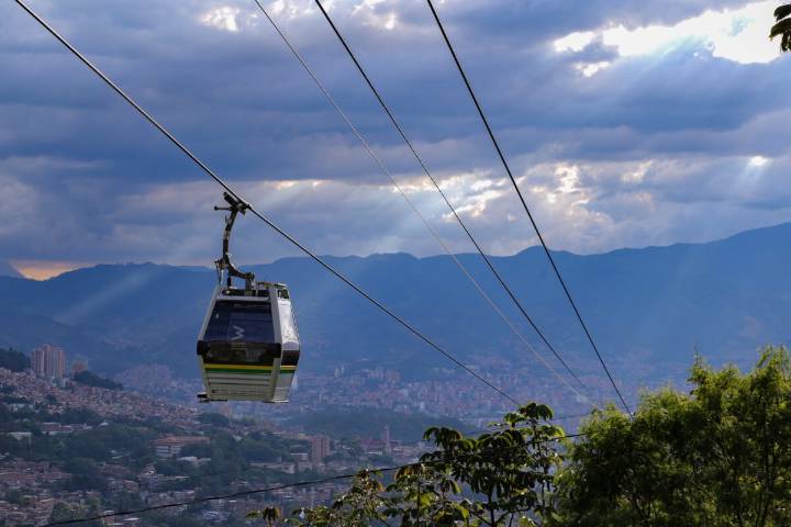 El Banco Mundial presenta en Medellín su informe regional sobre calor urbano extremo 