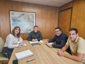 UGT y el delgado de Educación se reúnen por temas educativos