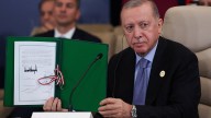 Trump praises Erdogan for helping deliver Gaza ceasefire agreement