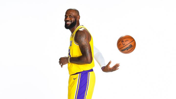 Reports: LeBron James to miss start of 2025
