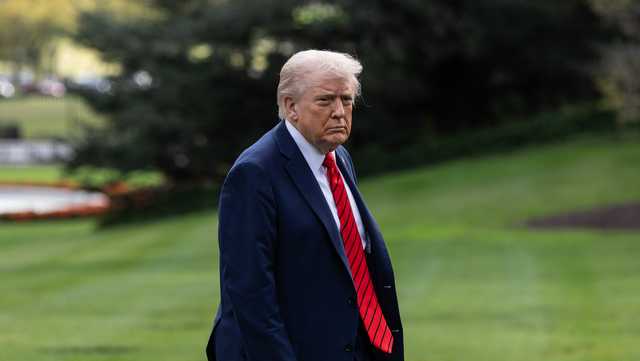 Financial realities of shutdown hit federal workers, military families