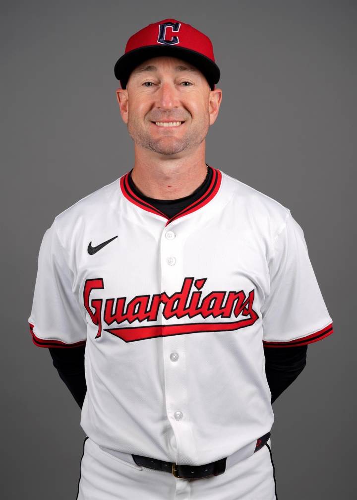 Orioles hire Cleveland assistant Craig Albernaz as manager