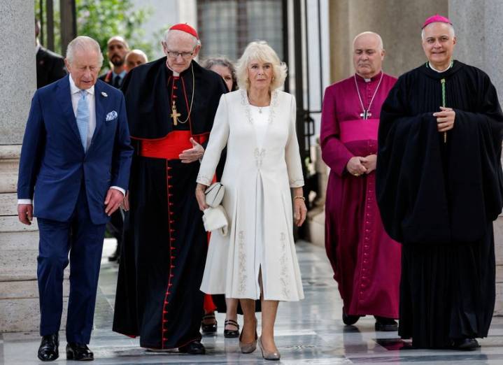 King Charles III makes history as first UK monarch to pray with Pope at Vatican