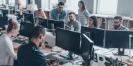 Los 9 trabajos de Bogotá mejor pagos y que pocos hacen o estudian, según la IA 