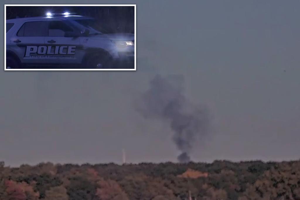 Small plane crash kills 3 in Michigan