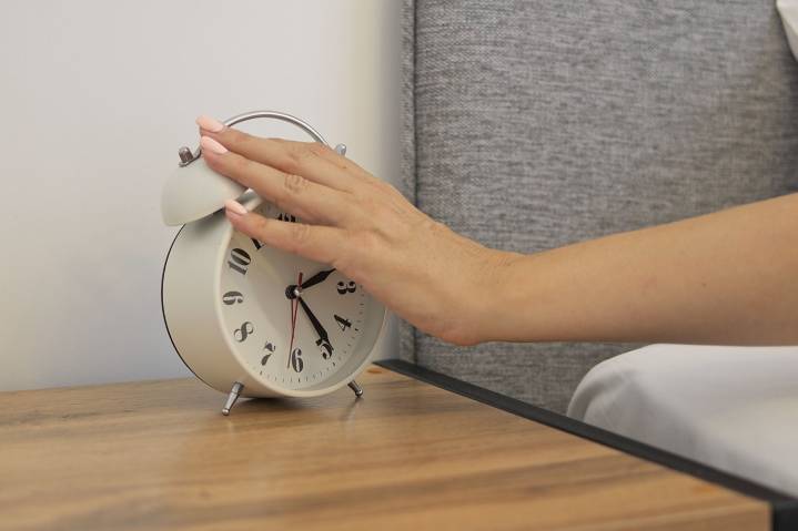 Daylight saving time ends: Canadians gain extra hour this weekend