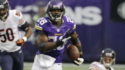 Former NFL MVP Adrian Peterson arrested on DWI, unlawful weapon charges