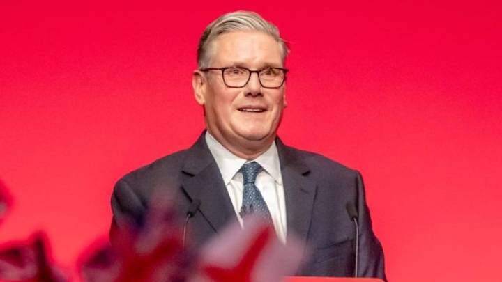 Starmer's only chance of beating Farage is by denouncing Trump