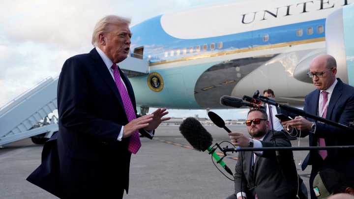 Suspicious hunting stand found where Trump exits Air Force One at PBIA