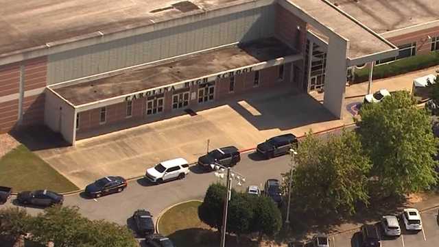 South Carolina: 911 call prompts search for weapon at Upstate school