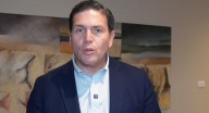 Precandidato Juan Carlos Pinzón viajó a EE.UU. a pedir cacao ante anuncio de subida de aranceles de Donald Trump