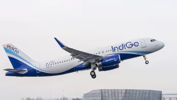 IndiGo plane enroute to Srinagar faces issues; makes landing in Varanasi