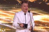 «A mi mismo»: Santiago del Moro y su gran momento de incomodidad en Los Premios Martín Fierro