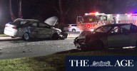 Wantirna South car crash: Children injured after collision