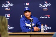 Dodgers manager Dave Roberts had flight delay getting home from Toronto after World Series Game 2