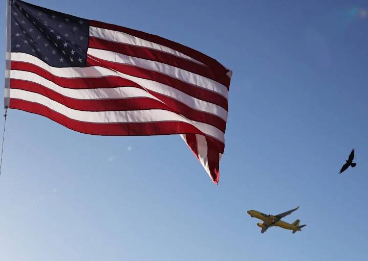Government shutdown putting renewed  spotlight on cracks in US aviation system