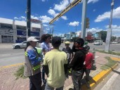 “DE 500 A 1000 PESOS POR DÍA”; BUSCAN EVITAR EXPLOTACIÓN DE MENORES EN CRUCEROS DE LA CIUDAD