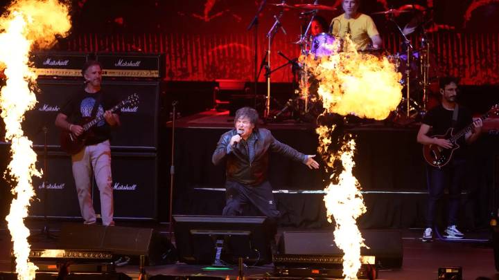 Como una 'rock star', Skywalker contra el kirchnerismo y llegada como un boxeador: los vídeos del 'show' de Milei en Buenos Aires
