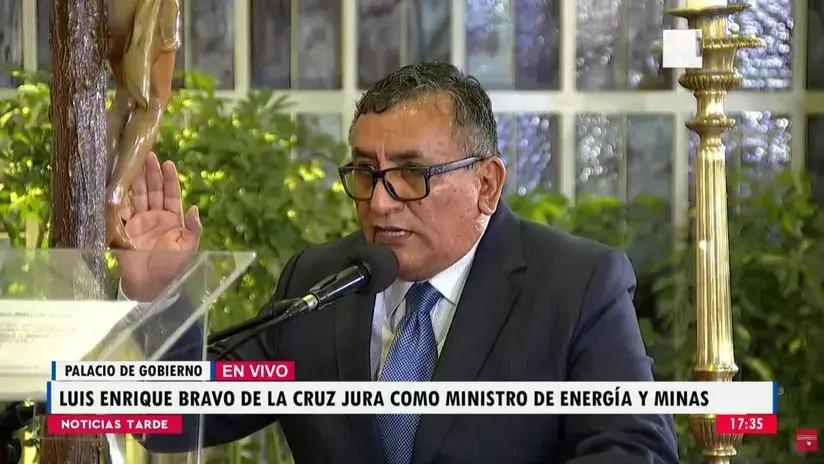 Luis Enrique Bravo de la Cruz jura como ministro de Energía y Minas, en el Gabinete de José Jerí [PERFIL]