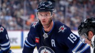 NHL Status Report: Toews injured in Jets preseason loss
