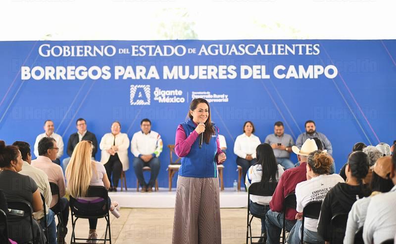 Tere Jiménez impulsa economía rural