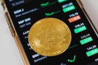 US Seizes Record $15 Billion in Bitcoin From Global 'Pig Butchering' Scheme Linked to Chen Zhi