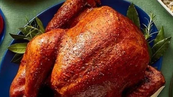 Want a 10-person Thanksgiving meal for under $40? Walmart has deals