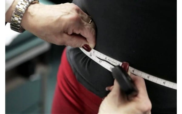Recauda Gobierno $1 billón por obesidad ¡y subejercen!