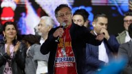 "Estados Unidos ha decidido escoger como su aliado en Colombia a la mafia y ha atacado a quien atacaba a la mafia": Gustavo Petro en pronunciamiento desde la Plaza de Bolívar