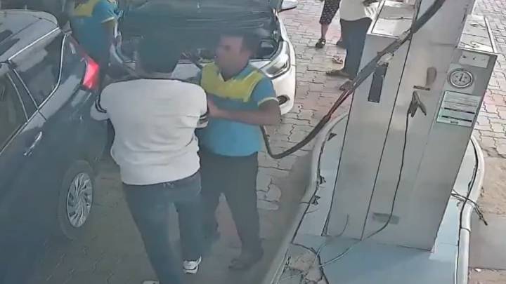 ‘SDM Hun Main’: Rajasthan Official Slaps Petrol Pump Workers Over Queue Dispute, Wife Yells At Them