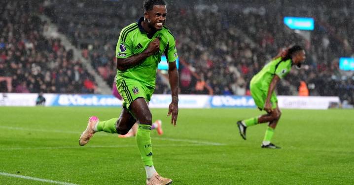 Superb Semenyo salvages win for Bournemouth on wet and windy night