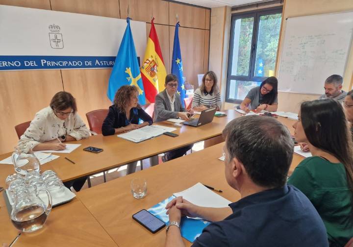 El pacto Asturias Educa avanza: ya se agiliza el llamamiento de interinos