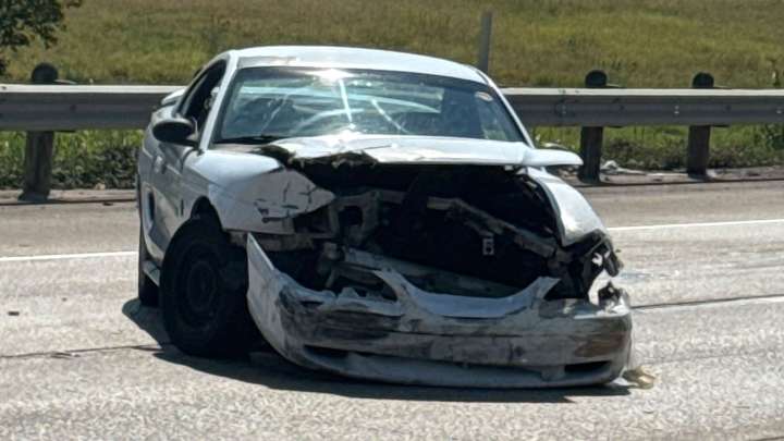 Robert Griffin III involved in terrifying car crash with wife and kids on way to cover Fox college football game