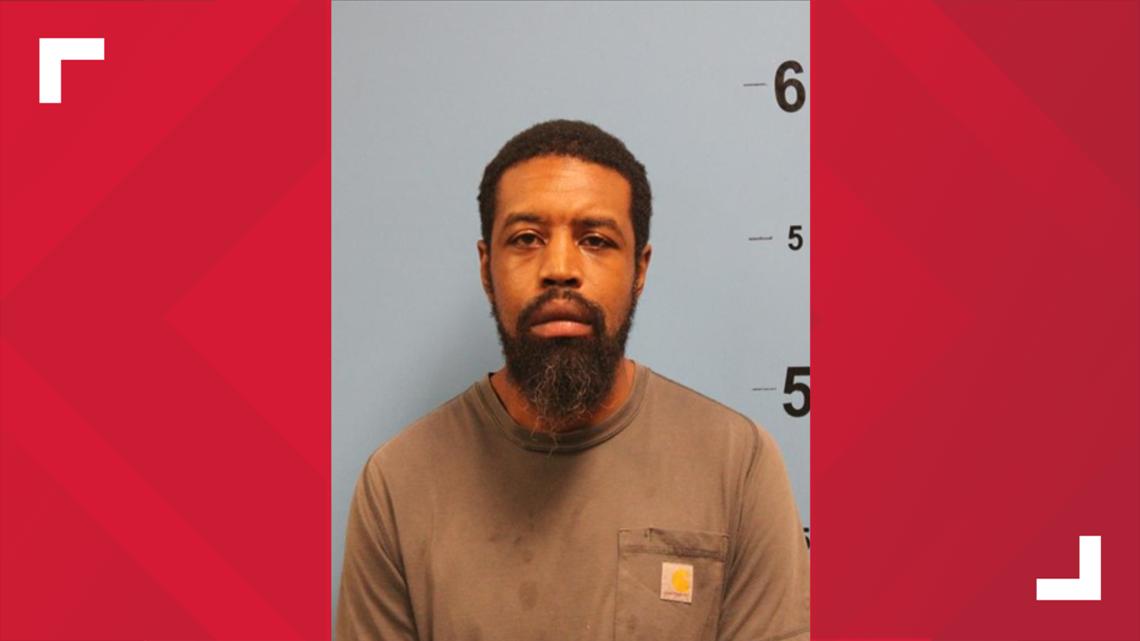 Man arrested for stealing equipment from new Buc