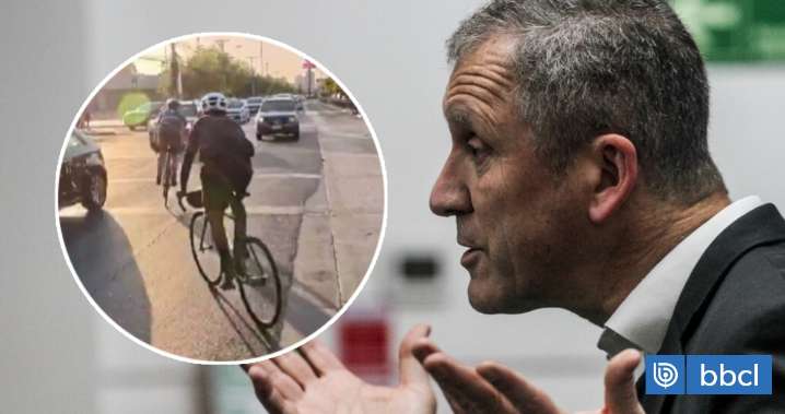 "Un daño a la convivencia vial": ministro Muñoz por video de ciclistas conduciendo contra el tránsito