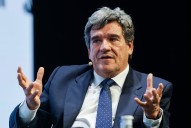 Escrivá llama a repensar la normativa de opas tras el fracaso del BBVA: “Ha sido demasiado largo”