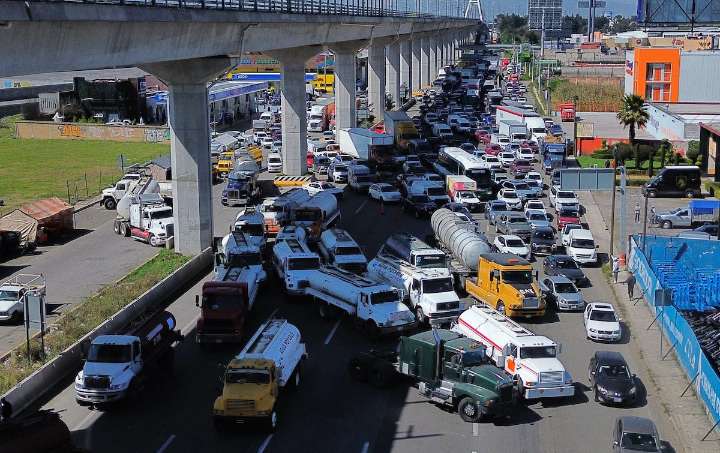 Edomex garantiza abasto de agua; reitera que no se dejará chantajear por mafias