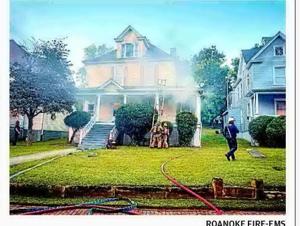 Roanoke apartment fire displaces 1 resident
