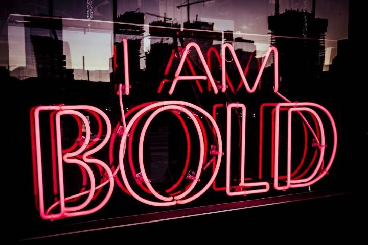 2 countercultural ways to develop courageous faith