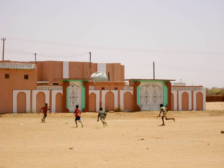 UN rights commissioner condemns RSF attacks on Sudan civilians amidst ongoing conflict